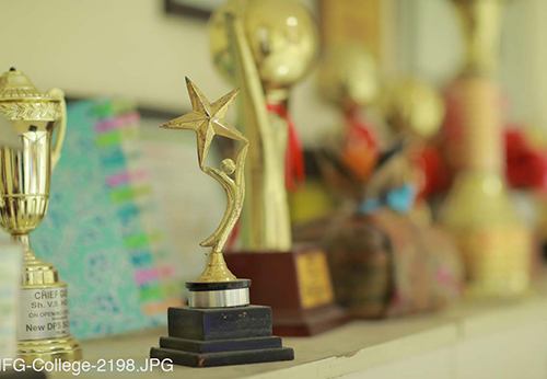 Awards & Rankings